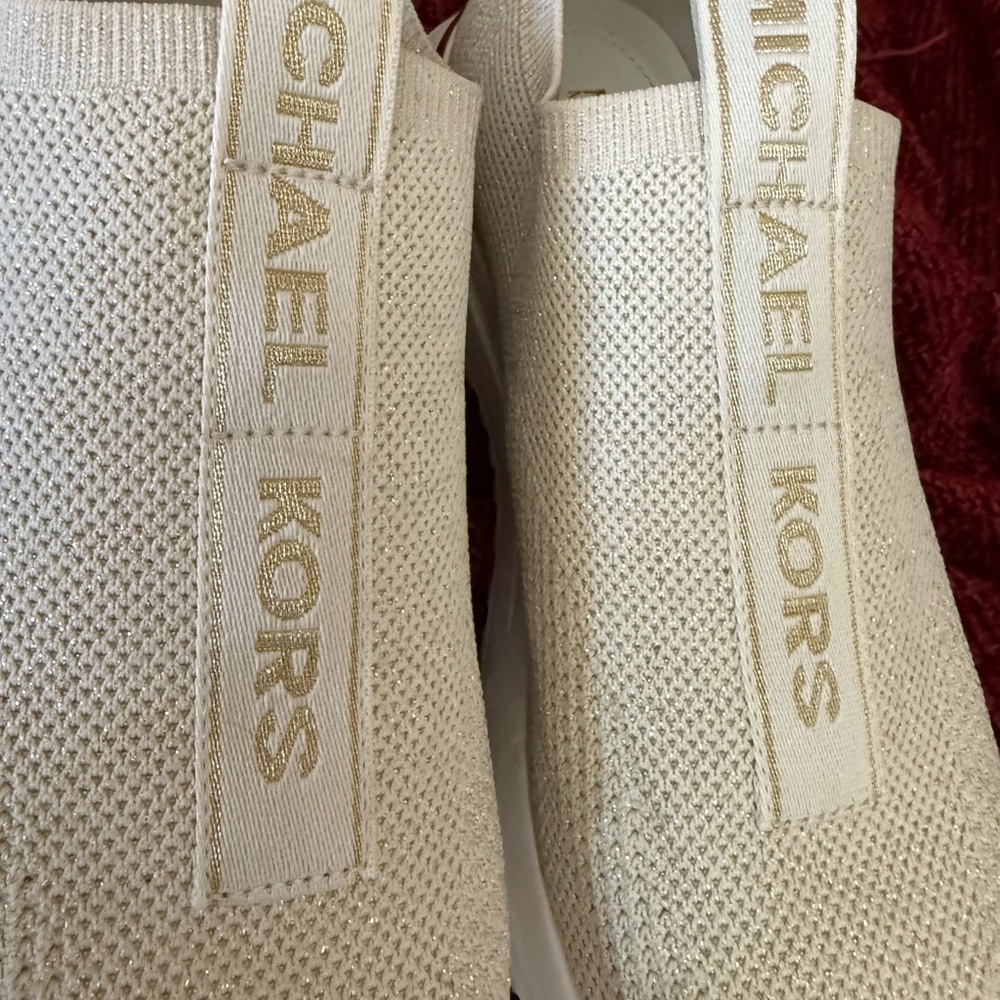 Michael Kors Sz 10 Gold Metallic Knit Slip-On Sneakers - Picture 6 of 9